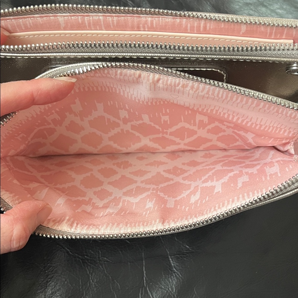 New Stella & Dot Metallic Rose Gold/Silver Clutch - Picture 12 of 16